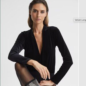 Reiss Rosalba Velvet Long Sleeve Plunge Bodysuit in Black - NWT